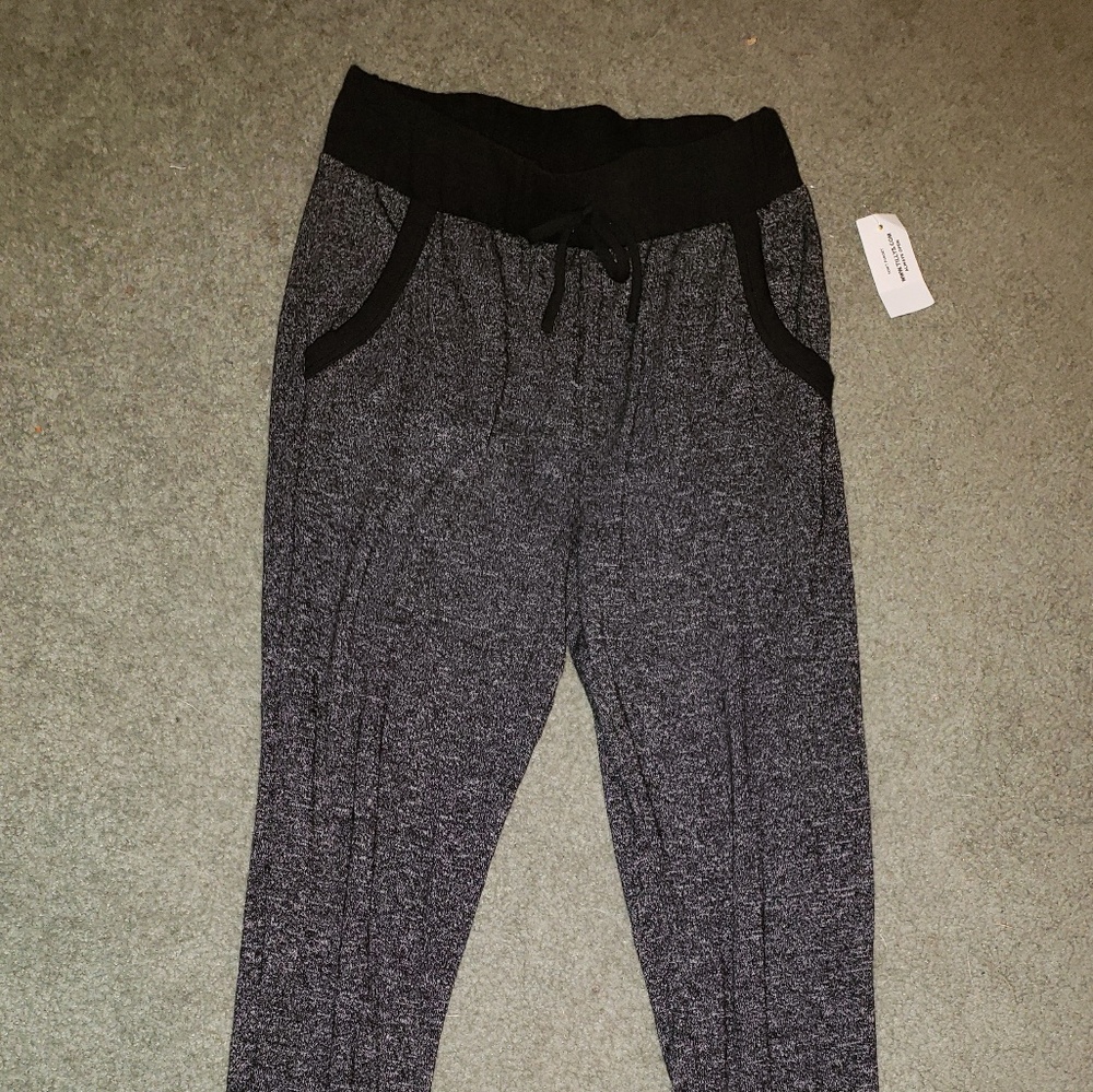 NWT Lightweight gray joggers